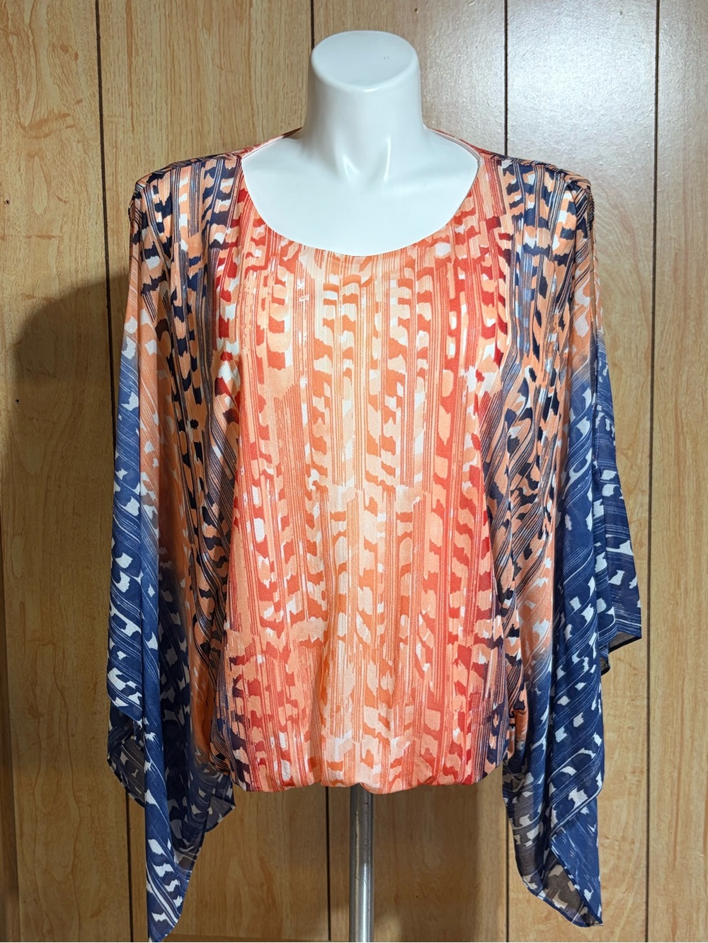 Chico’s Lightweight Orange and Navy Printed Blouse SZ- XL (Chico’s 4)